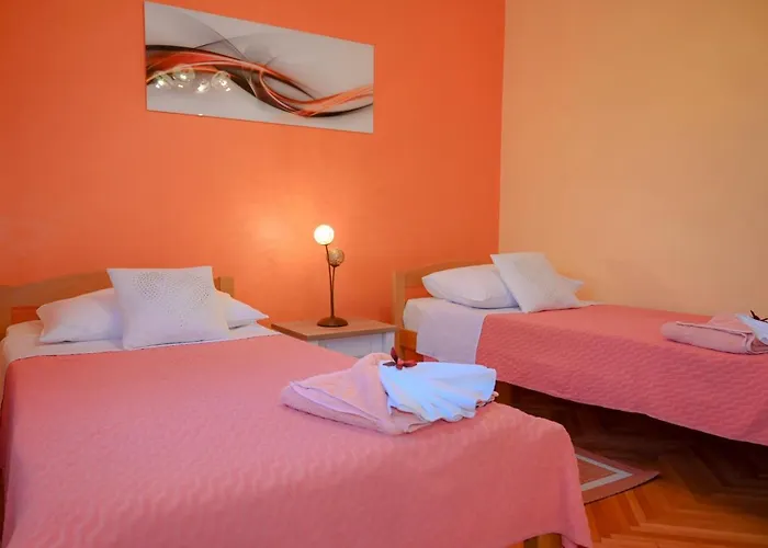 Apartment Damir