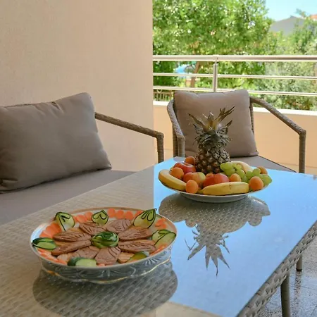 Apartment Damir Trogir Exterior foto